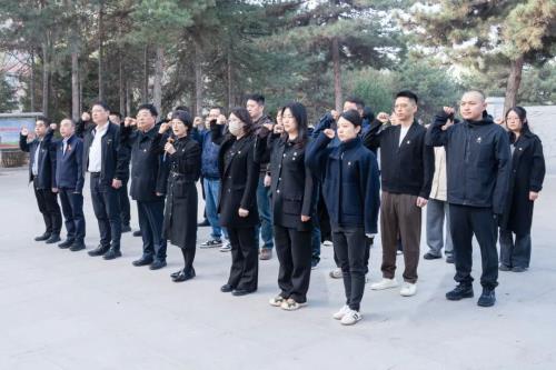 缅怀英雄烈士 传承革命精神|交大一附院榆林医院行政第一、二党支部开展清明节主题党日活动